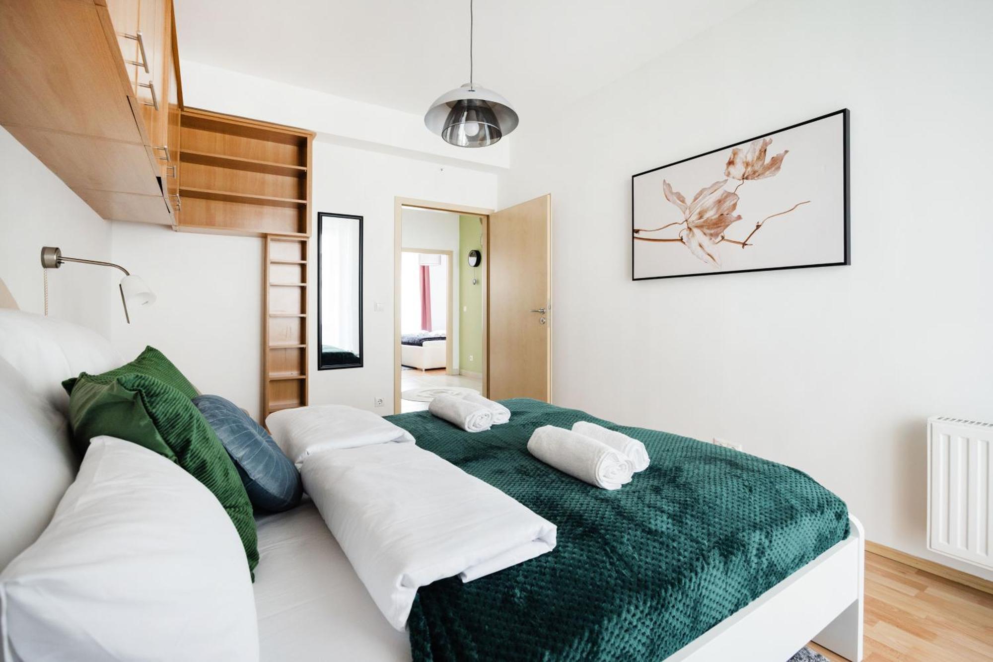 Modern Two-Bedroom Apartment With Free Parking Budapesta Exterior foto