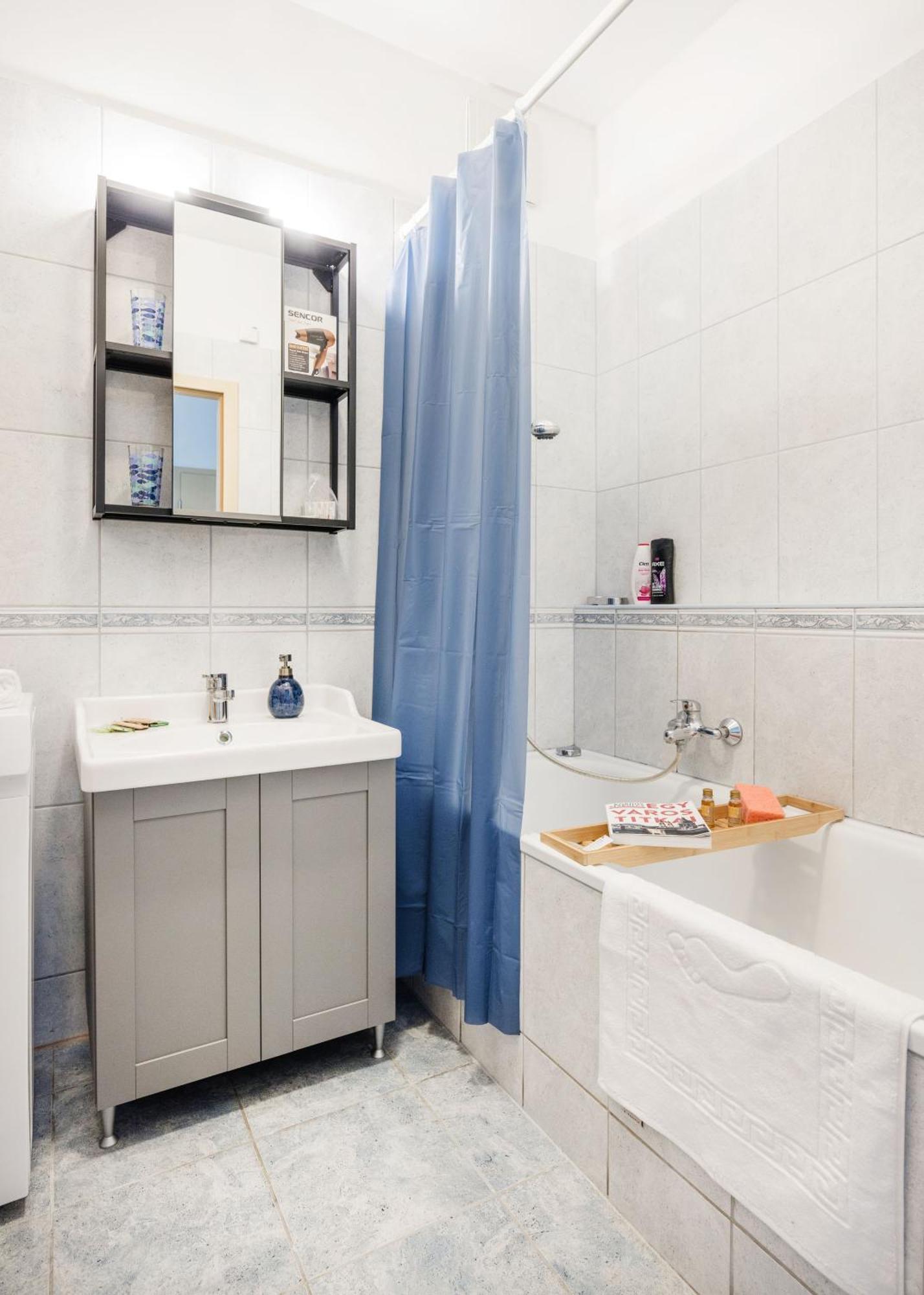 Modern Two-Bedroom Apartment With Free Parking Budapesta Exterior foto