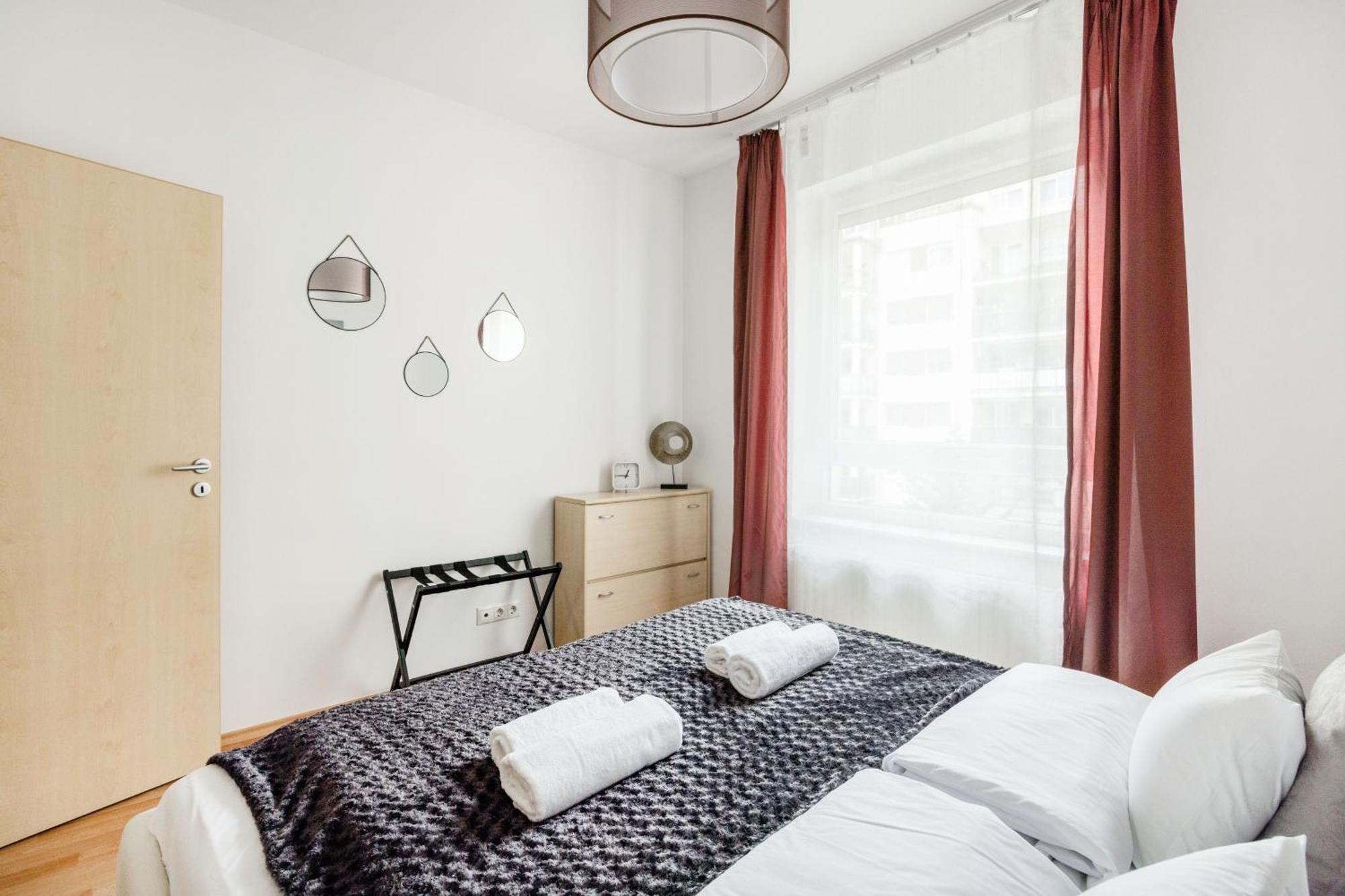 Modern Two-Bedroom Apartment With Free Parking Budapesta Exterior foto